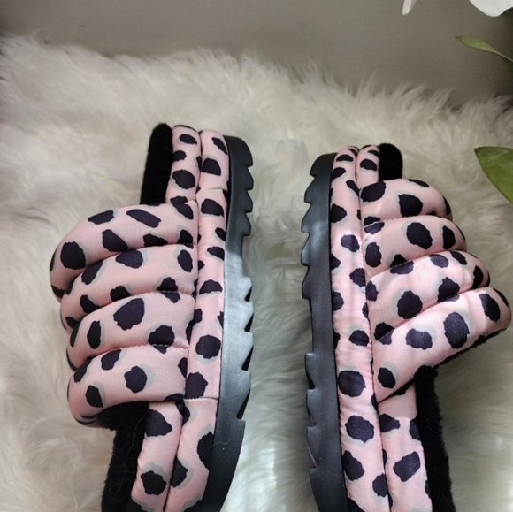 UGG Womens Maxi Slide Cheetah Print Pink Scallop size8 new - Picture 6 of 10